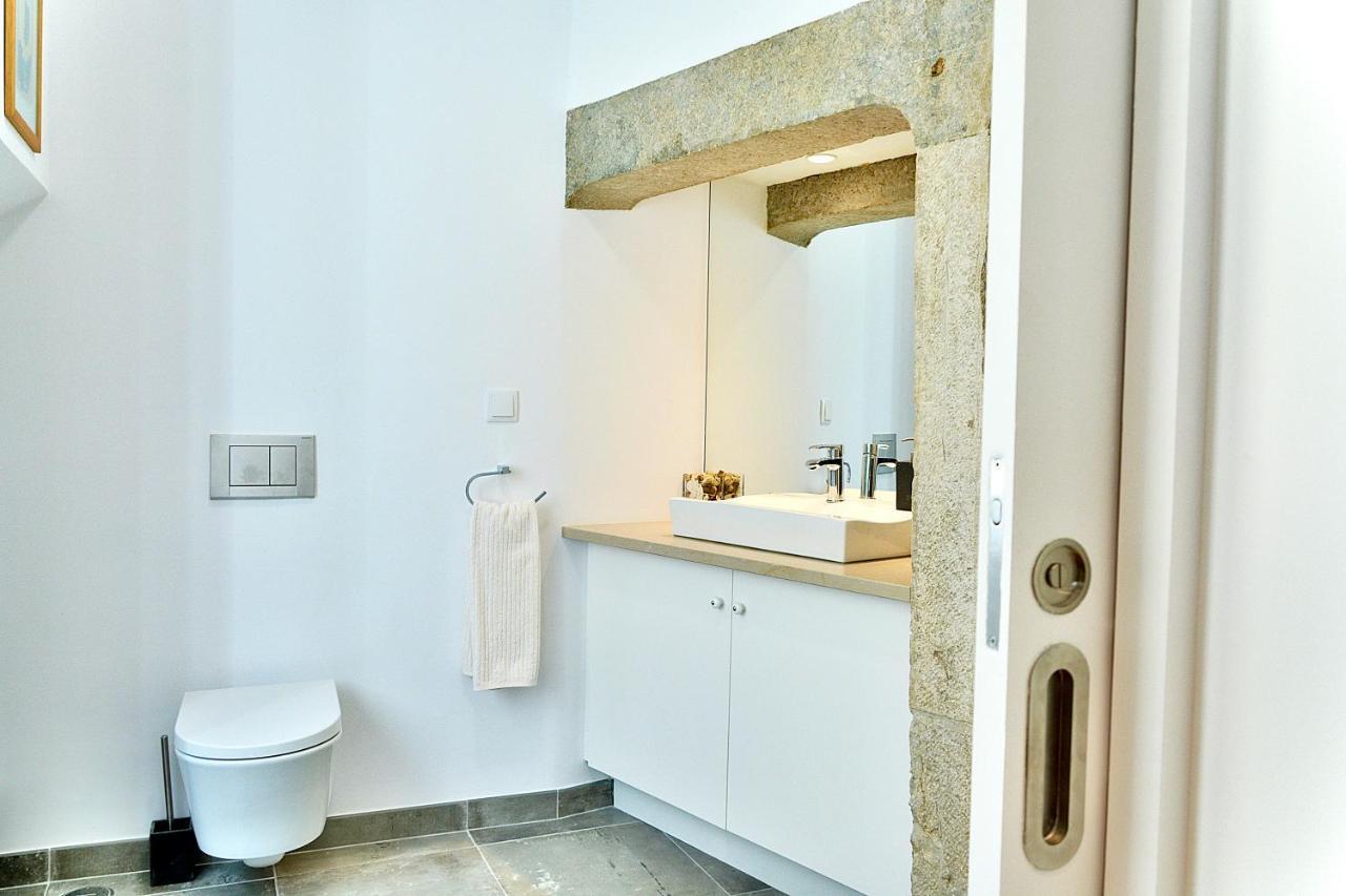 Bright And Spacious Three Bedroom In The Heart Of Apartment Lissabon